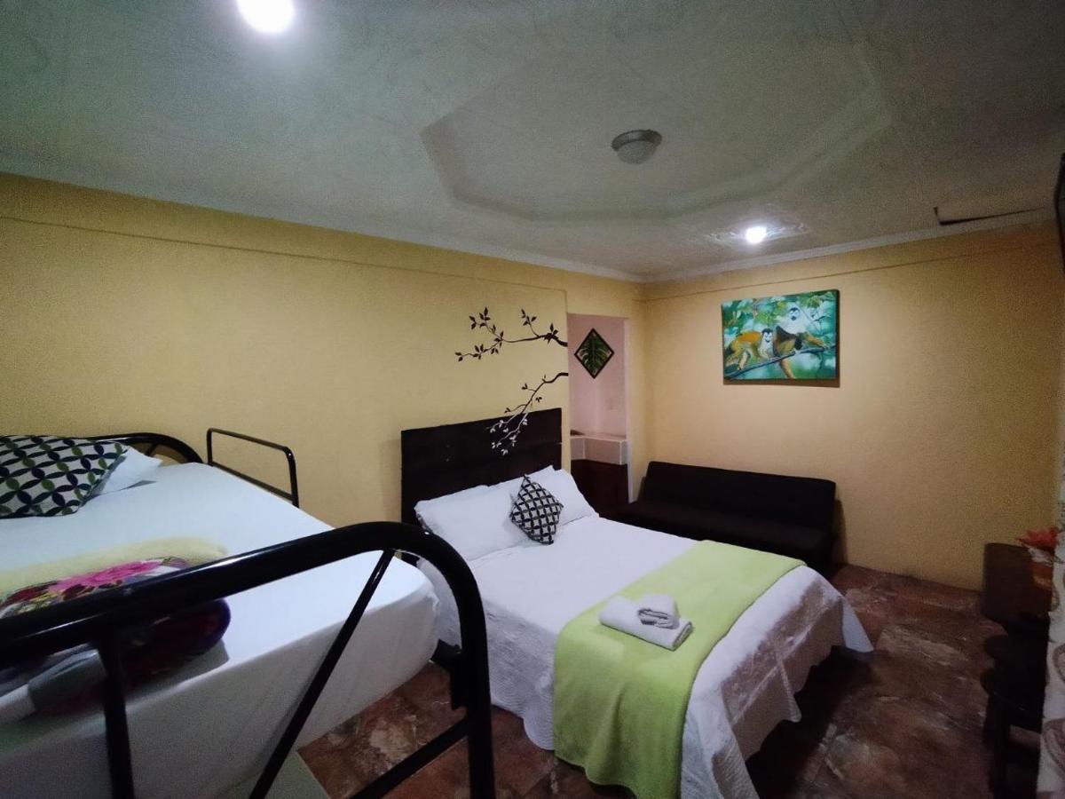 Hospedaje La Galerie Ciudad Cortés Esterno foto